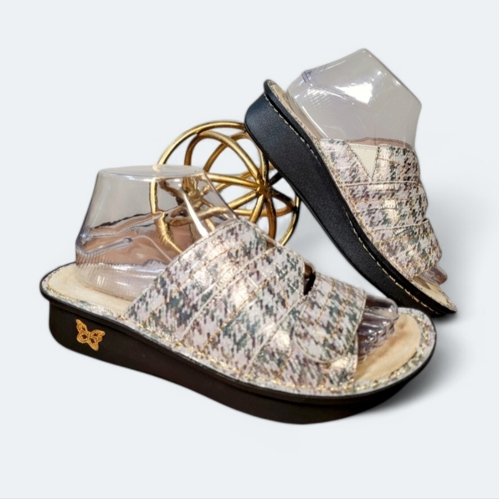 Alegria Klara Green Metallic Houndstooth Print slide Slip on Sandals Size 38